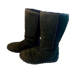 UGG Womens Classic Boots US Sz 6 Black Suede Sheepskin Lined Boots Australia